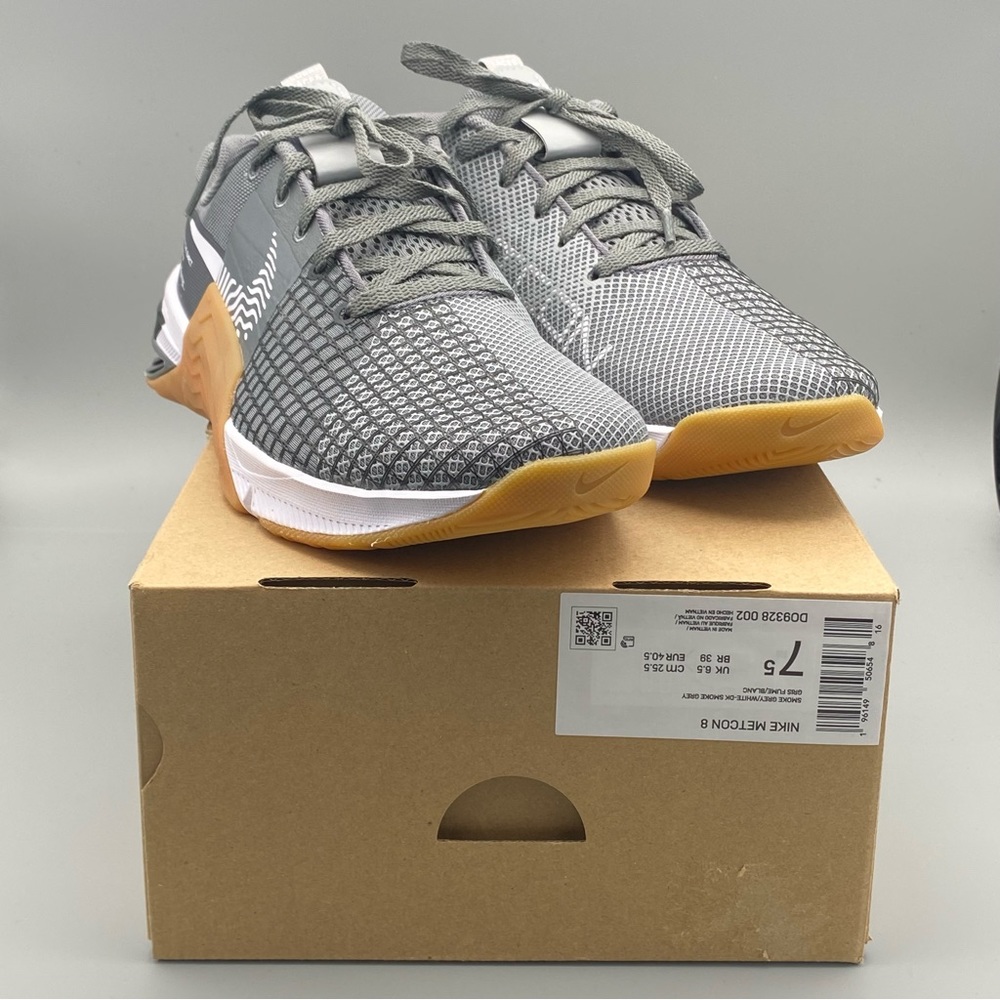 NIB Nike Metcon 8 Sneakers, Size 7.5